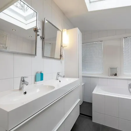 Hébergement de vacances In Sint Maartenszee Near Sint Maartensvlotbrug