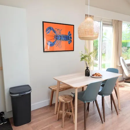 In Sint Maartenszee Near * Sint Maartensvlotbrug